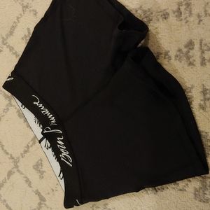 Born primitive booty short